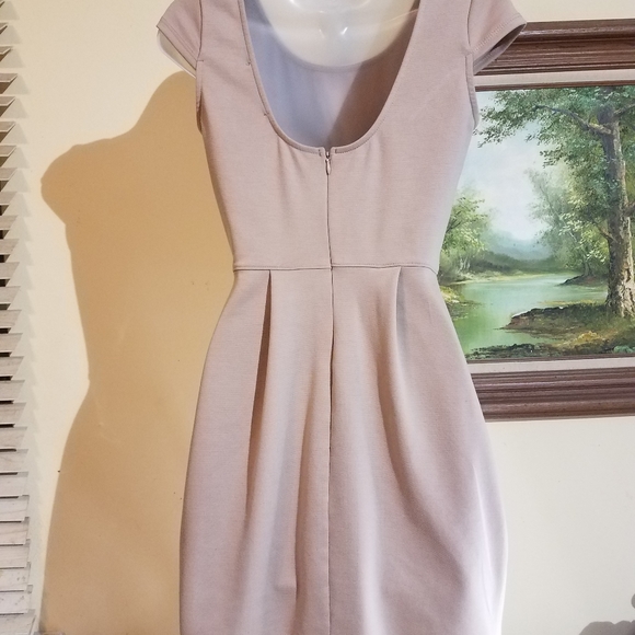 Nude bow dress l7 - Picture 7 of 11